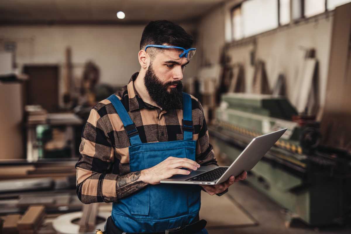 The Role of Automation Platforms in Scaling Small Businesses